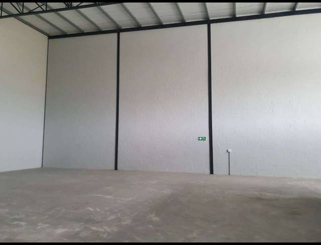 406M² FACTORY TO LET IN STIKLAND INDUSTRIAL